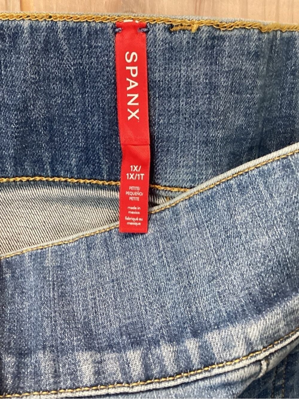 Spanx NWT Shaping Flare Jeans Size 16 Petite - Picture 5 of 5